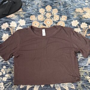 Lululemon Espresso Women's Crop Top